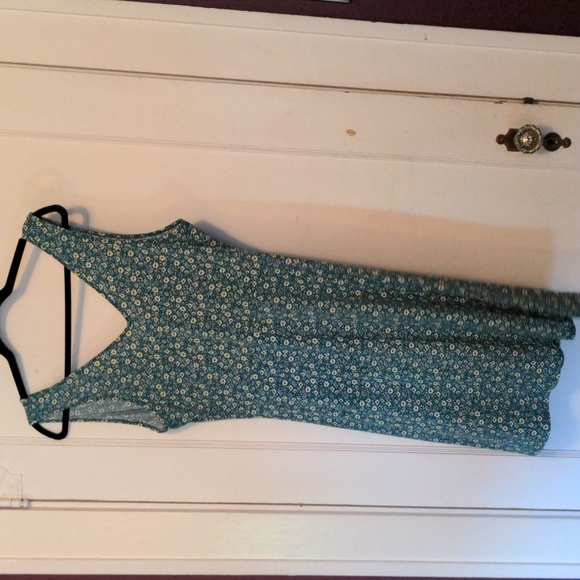 Kaileigh Daisy dress - Picture 3 of 3